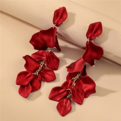 Silver needles, European and American rose petals, long tassel earrings, fashion ins, Internet celebrities, high-end sense and excellent temperament Ya earrings for women